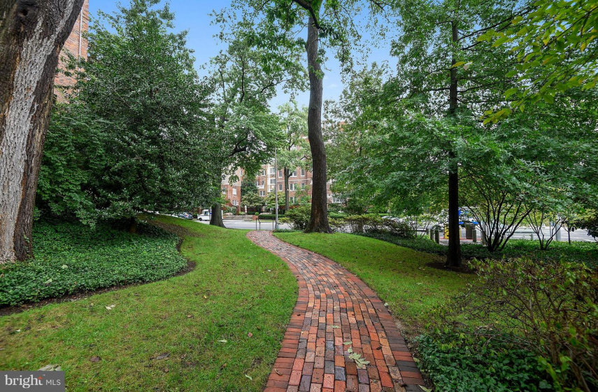 3900 CONNECTICUT AVENUE, WASHINGTON, DC 20008, 2 Bedrooms Bedrooms, ,1 BathroomBathrooms,Residential,Sold,1007419746