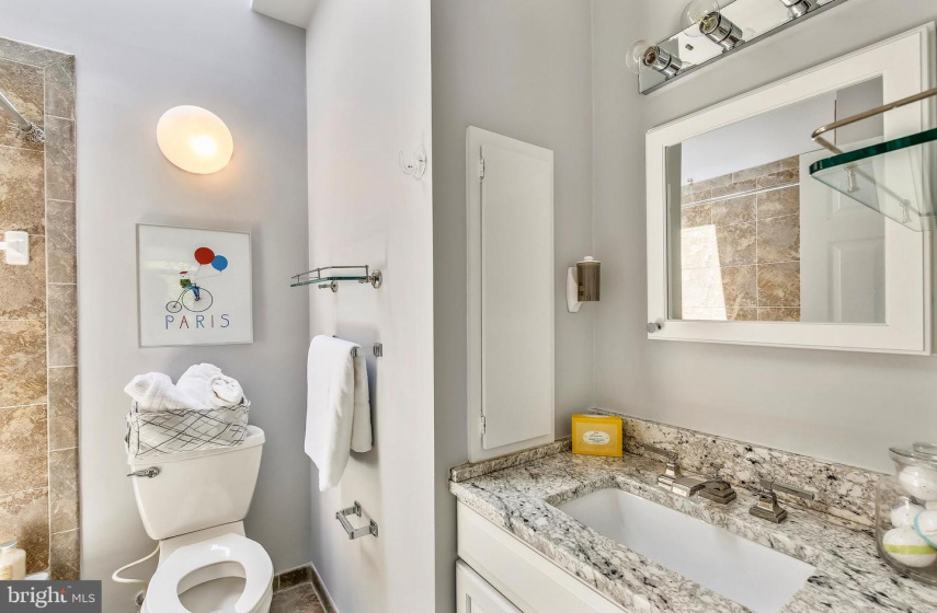 1001 NEW HAMPSHIRE AVENUE, WASHINGTON, DC 20037, 3 Bedrooms Bedrooms, ,4 BathroomsBathrooms,Residential,Sold,DCDC434822