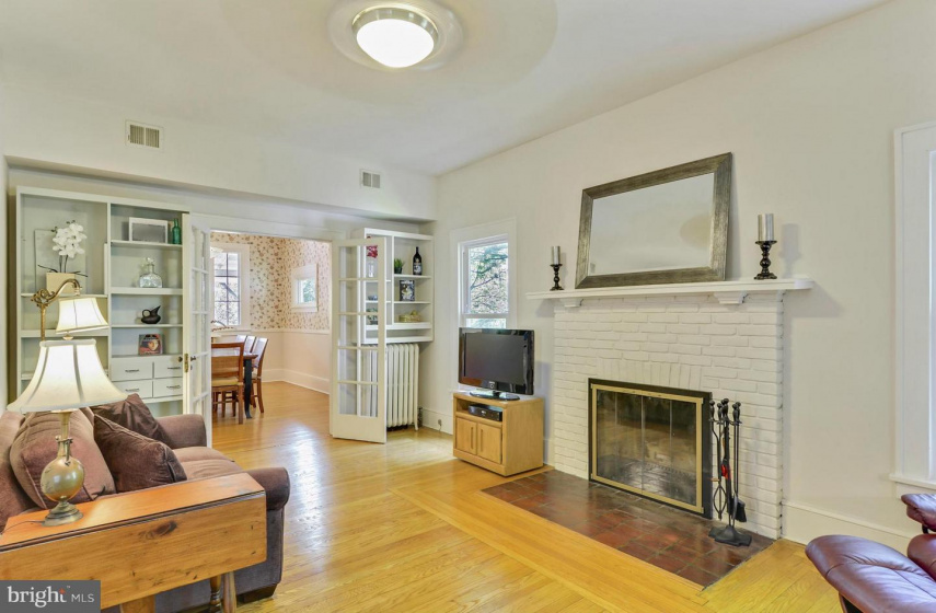 3714 LIVINGSTON STREET, WASHINGTON, DC 20015, 4 Bedrooms Bedrooms, ,3 BathroomsBathrooms,Residential,Sold,1001373345