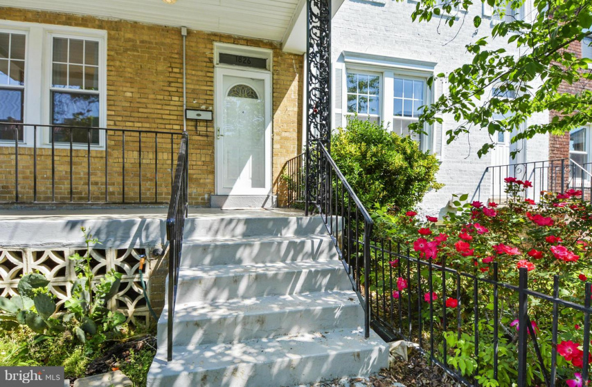 1826 A STREET, WASHINGTON, DC 20003, 3 Bedrooms Bedrooms, ,2 BathroomsBathrooms,Residential,Sold,1001389793