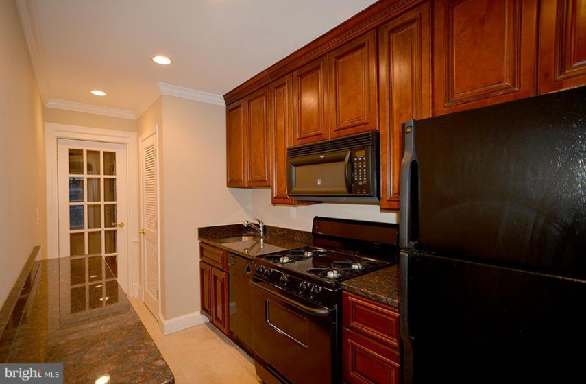 2320 40TH STREET, WASHINGTON, DC 20007, ,Multi-family,Sold,1001389949