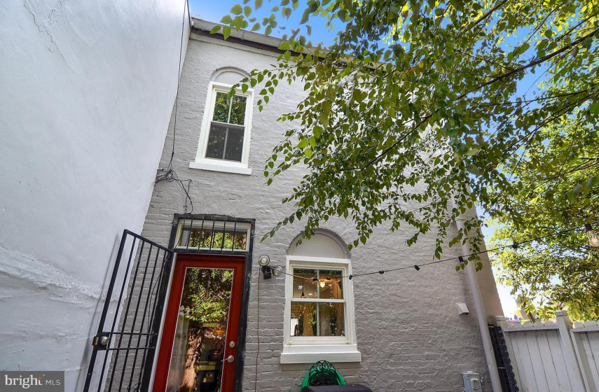 439 ELM STREET, WASHINGTON, DC 20001, 2 Bedrooms Bedrooms, ,1 BathroomBathrooms,Residential,Sold,1001654121