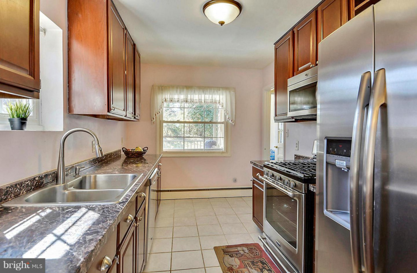 8412 PARK CREST DRIVE, SILVER SPRING, MD 20910, 3 Bedrooms Bedrooms, ,3 BathroomsBathrooms,Residential,Sold,1002407573