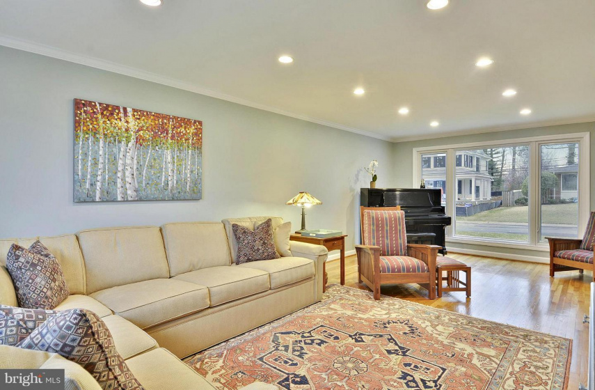 6305 MAIDEN LANE, BETHESDA, MD 20817, 4 Bedrooms Bedrooms, ,2 BathroomsBathrooms,Residential,Sold,1002495027