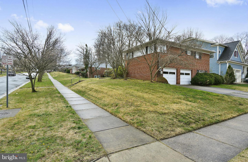 7516 NEWMARKET DRIVE, BETHESDA, MD 20817, 3 Bedrooms Bedrooms, ,3 BathroomsBathrooms,Residential,Sold,1002503553