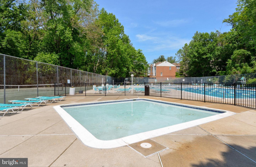 10401 MONTROSE AVENUE, BETHESDA, MD 20814, 2 Bedrooms Bedrooms, ,1 BathroomBathrooms,Residential,Sold,1002758795