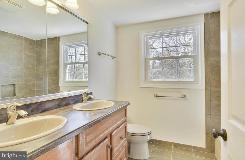 2917 BEAVERWOOD LANE, SILVER SPRING, MD 20906, 5 Bedrooms Bedrooms, ,3 BathroomsBathrooms,Residential,Sold,1003765735