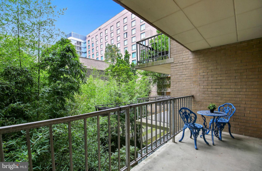 2201 L STREET, WASHINGTON, DC 20037, 1 Bedroom Bedrooms, ,1 BathroomBathrooms,Residential,Sold,DCDC100207