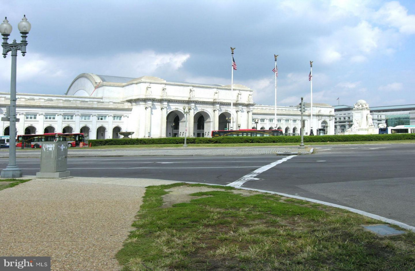 629 CONSTITUTION AVENUE, WASHINGTON, DC 20002, 1 Bedroom Bedrooms, ,2 BathroomsBathrooms,Residential,Sold,1000209078