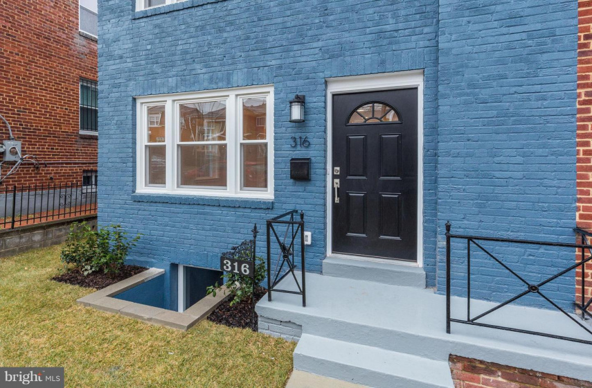 316 NICHOLSON STREET, WASHINGTON, DC 20011, 3 Bedrooms Bedrooms, ,3 BathroomsBathrooms,Residential,Sold,1000251554