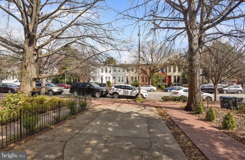 447 NEW JERSEY AVENUE, WASHINGTON, DC 20003, 4 Bedrooms Bedrooms, ,2 BathroomsBathrooms,Residential,Sold,1000266804