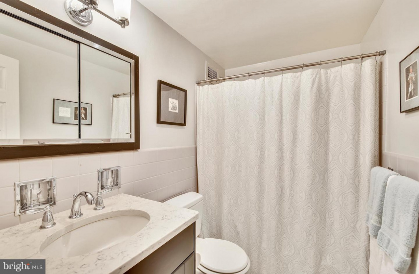 2475 VIRGINIA AVENUE, WASHINGTON, DC 20037, 1 Bedroom Bedrooms, ,1 BathroomBathrooms,Residential,Sold,1001533954