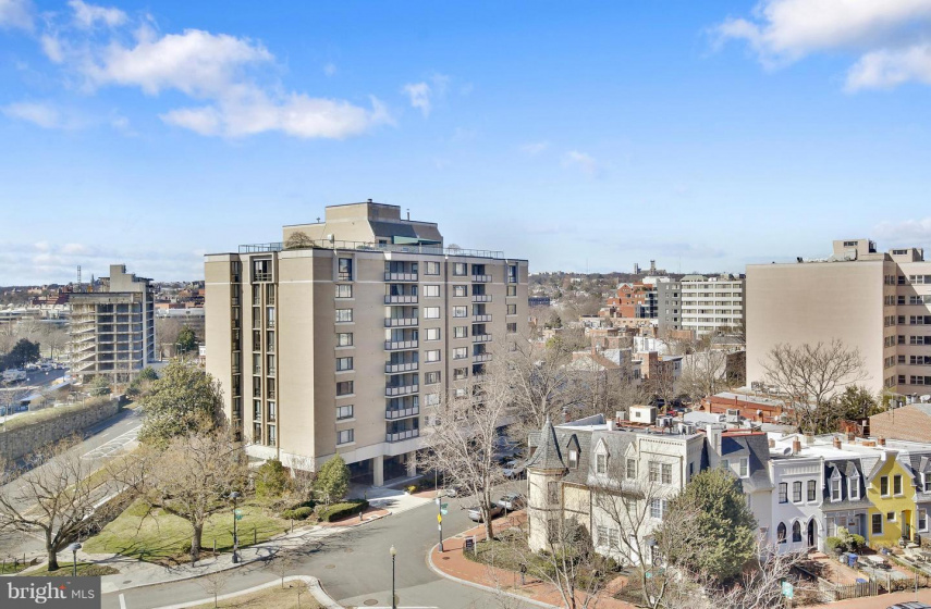 2475 VIRGINIA AVENUE, WASHINGTON, DC 20037, 1 Bedroom Bedrooms, ,1 BathroomBathrooms,Residential,Sold,1001533954