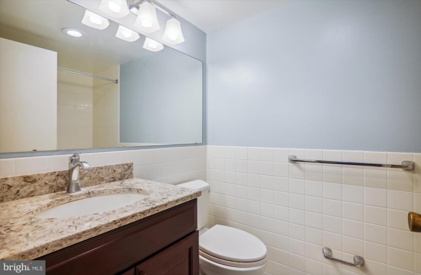 700 7TH STREET, WASHINGTON, DC 20024, 2 Bedrooms Bedrooms, ,2 BathroomsBathrooms,Residential,Sold,DCDC2157024