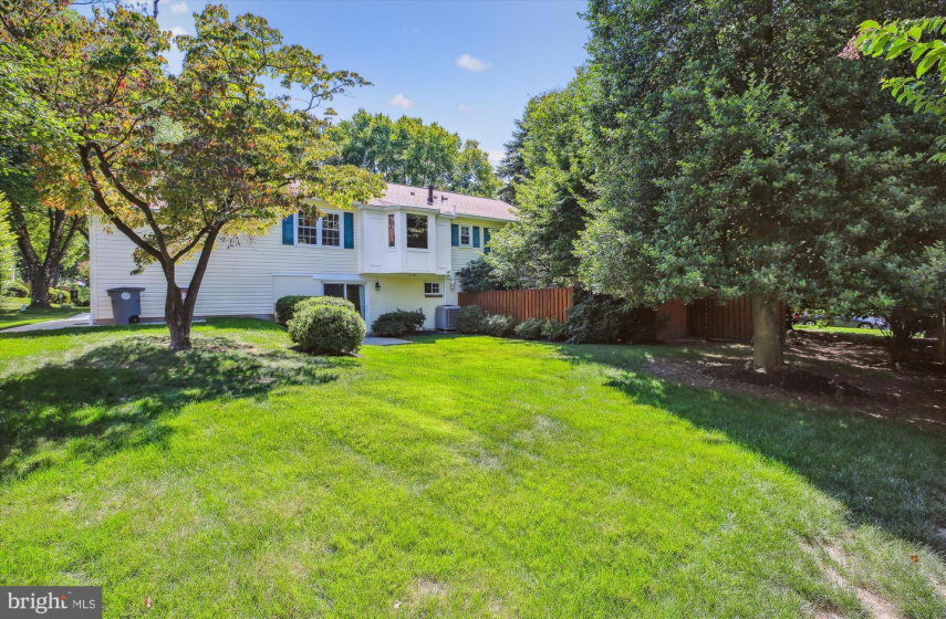 825 DUKE STREET, ROCKVILLE, MD 20850, 4 Bedrooms Bedrooms, ,3 BathroomsBathrooms,Residential,Sold,MDMC2141200