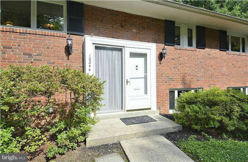 10244 HATHERLEIGH DRIVE, BETHESDA, MD 20814, 4 Bedrooms Bedrooms, ,3 BathroomsBathrooms,Residential,Sold,1003581406