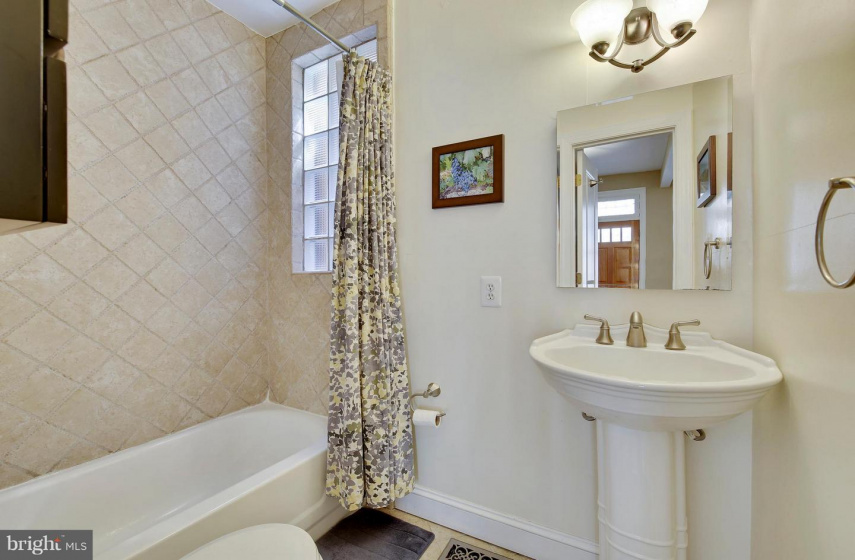 1705 EUCLID STREET, WASHINGTON, DC 20009, 2 Bedrooms Bedrooms, ,2 BathroomsBathrooms,Residential,Sold,1003698446