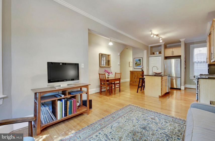 1705 EUCLID STREET, WASHINGTON, DC 20009, 2 Bedrooms Bedrooms, ,2 BathroomsBathrooms,Residential,Sold,1003698446